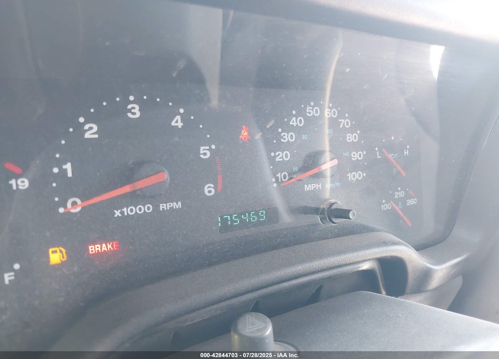 2003 JEEP WRANGLER SE VIN: 1J4FA29133P303827