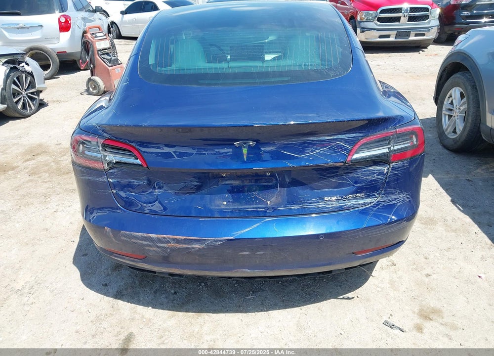 2018 TESLA MODEL 3 VIN: 5YJ3E1EB1JF096545