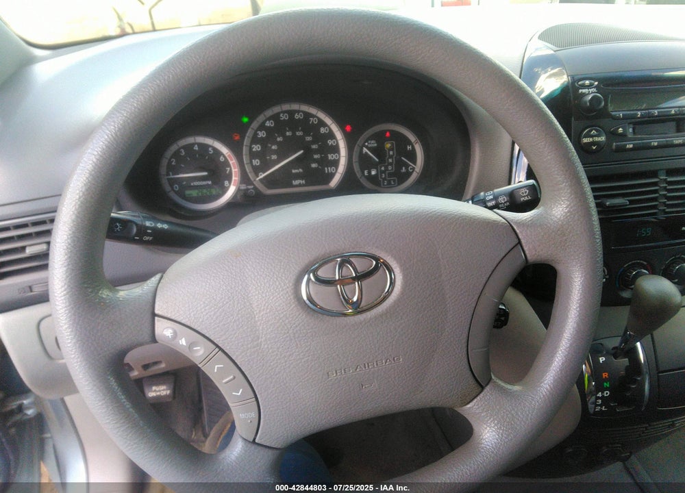 2004 TOYOTA SIENNA VIN: 5TDZA23CX4S045603