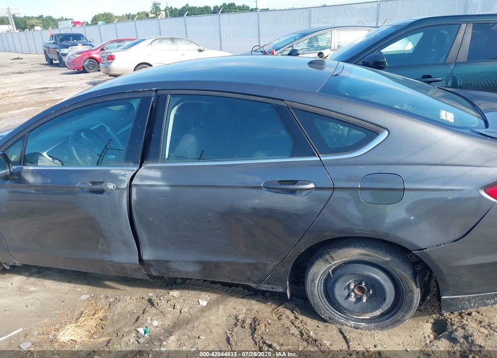 2016 FORD FUSION VIN: 3FA6P0H7XGR116670