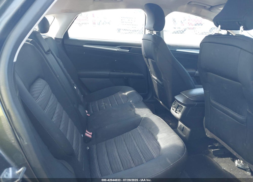 2016 FORD FUSION VIN: 3FA6P0H7XGR116670