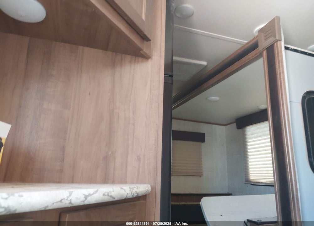 2020 GULFSTREAM OTHER VIN: 1NL1G252XL1137445