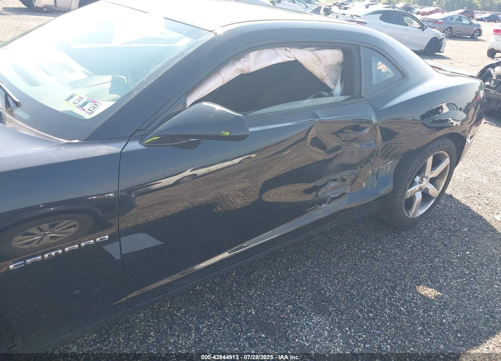 2011 CHEVROLET CAMARO VIN: 2G1FB1ED5B9156672