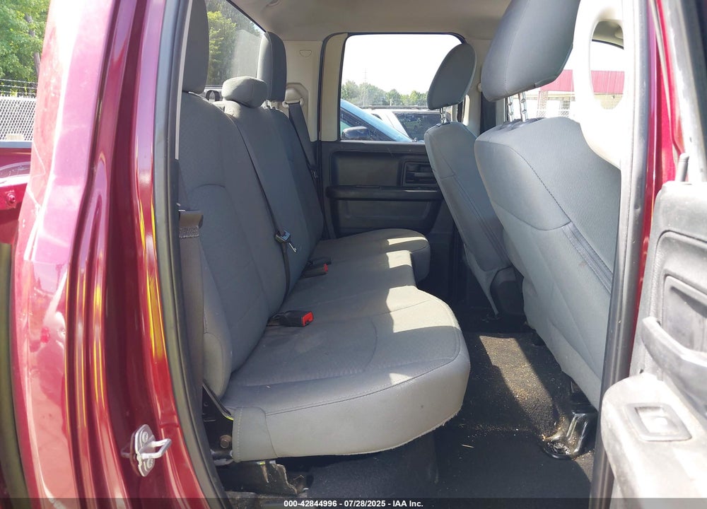 2017 RAM 1500 VIN: 1C6RR7FG5HS673948