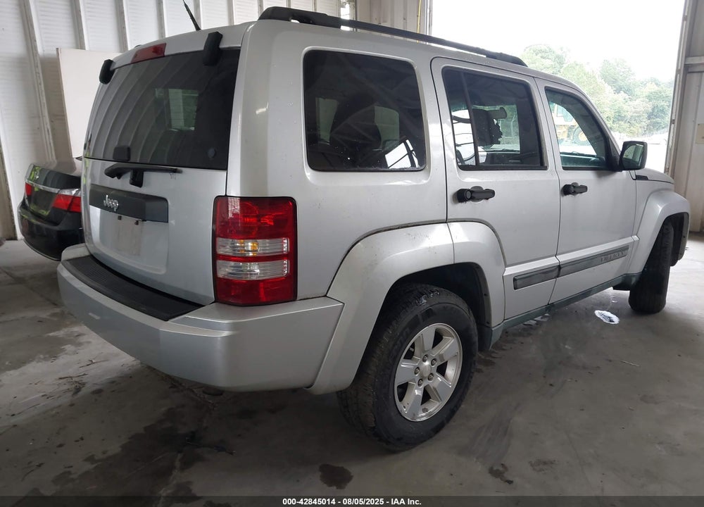 2011 JEEP LIBERTY VIN: 1J4PP2GK8BW508059