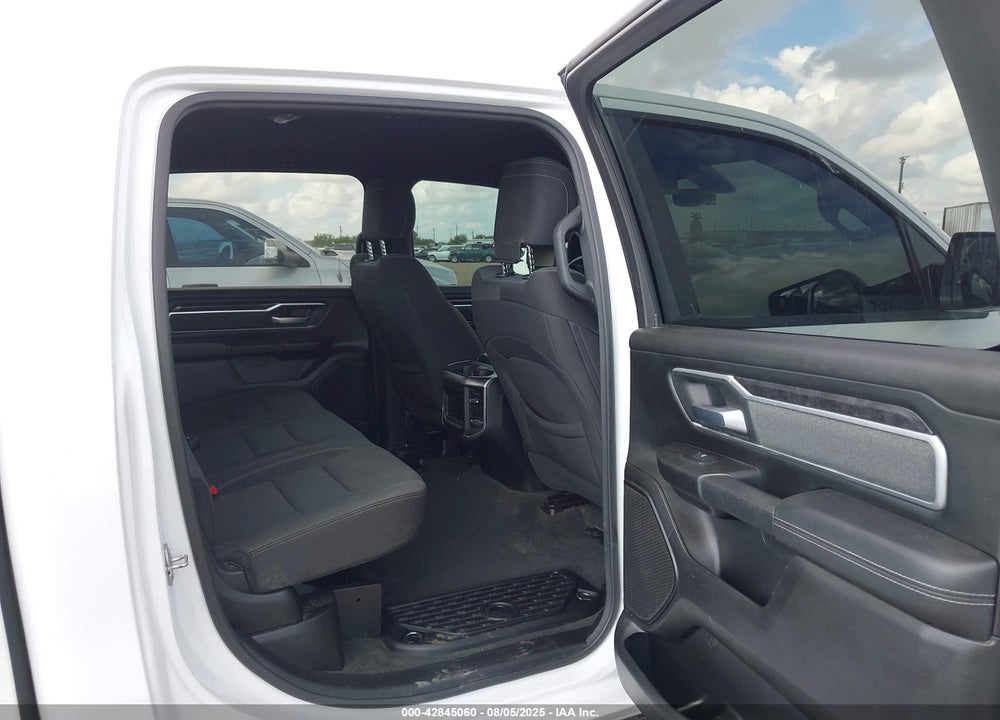 2022 RAM 1500 VIN: 1C6SRFFT7NN361472