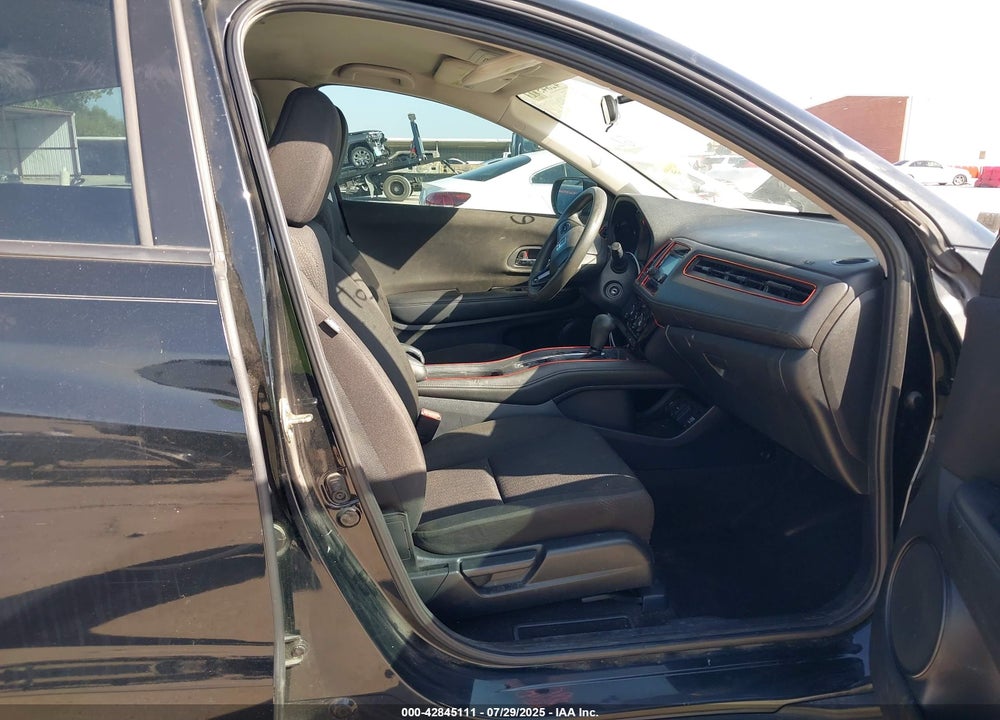 2018 HONDA HR-V VIN: 3CZRU5H34JM711264