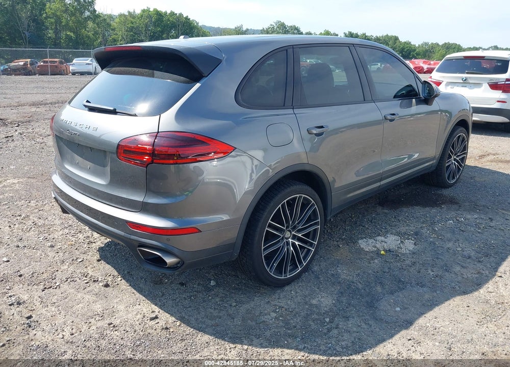 2016 PORSCHE CAYENNE VIN: WP1AA2A20GKA37799