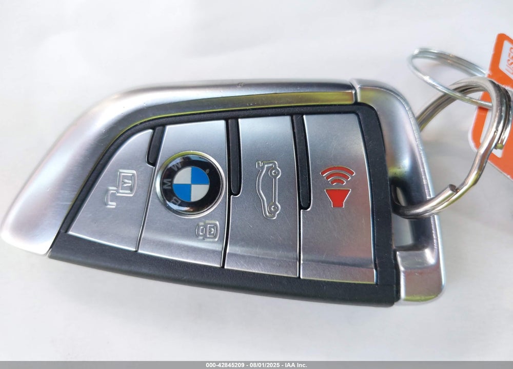 2021 BMW X7 VIN: 5UXCX6C08M9F23597