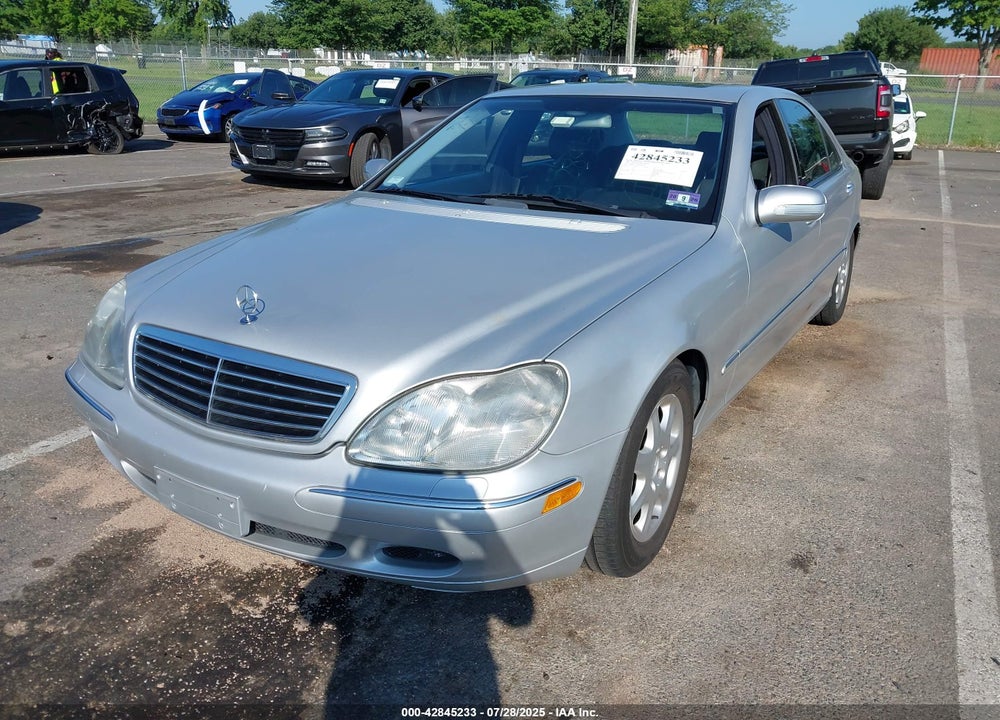 2000 MERCEDES-BENZ S 500 VIN: WDBNG75J8YA089252
