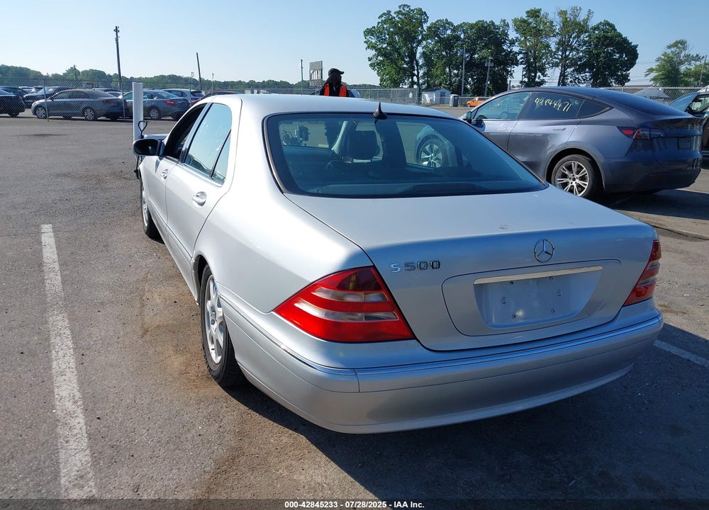 2000 MERCEDES-BENZ S 500 VIN: WDBNG75J8YA089252