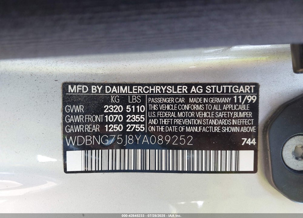 2000 MERCEDES-BENZ S 500 VIN: WDBNG75J8YA089252