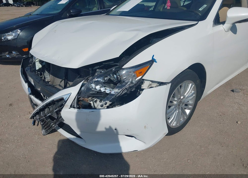 2015 LEXUS ES 350 VIN: JTHBK1GG8F2191805