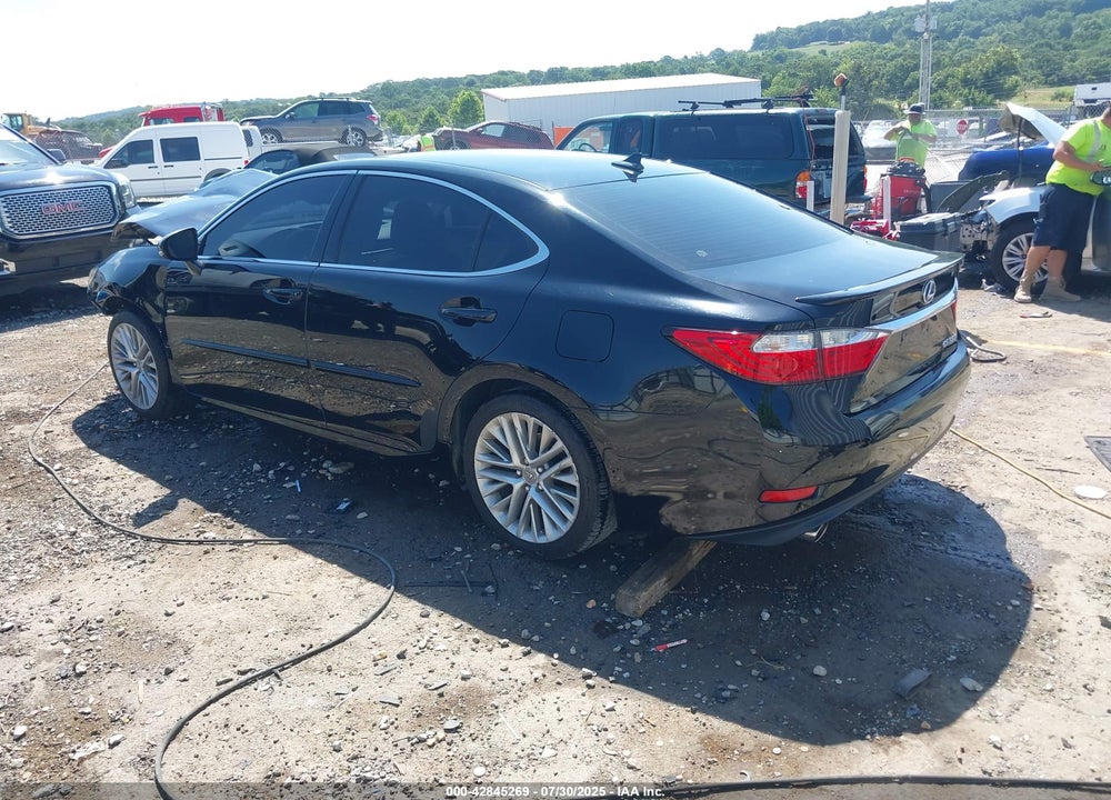 2013 LEXUS ES 350 VIN: JTHBK1GG0D2032452