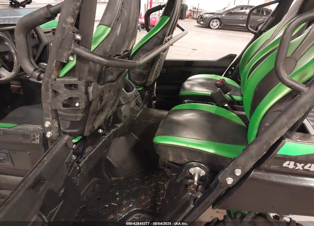 2022 KAWASAKI KRT800 J/K VIN: JKBRTCJ14NB503717