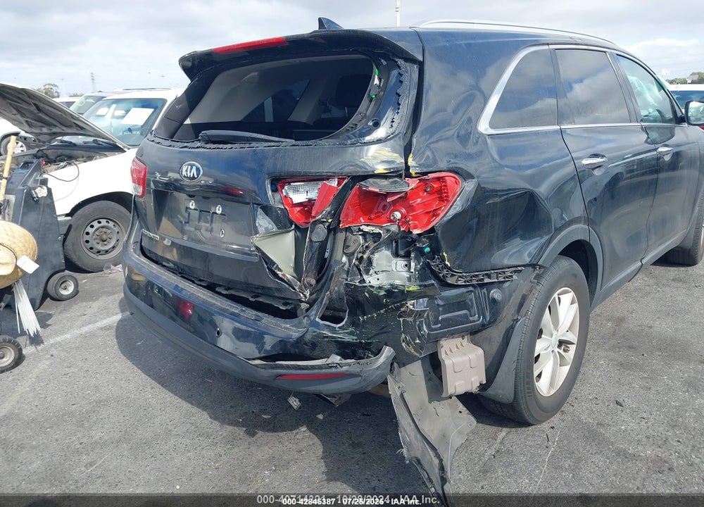 2017 KIA SORENTO VIN: 5XYPG4A30HG211702