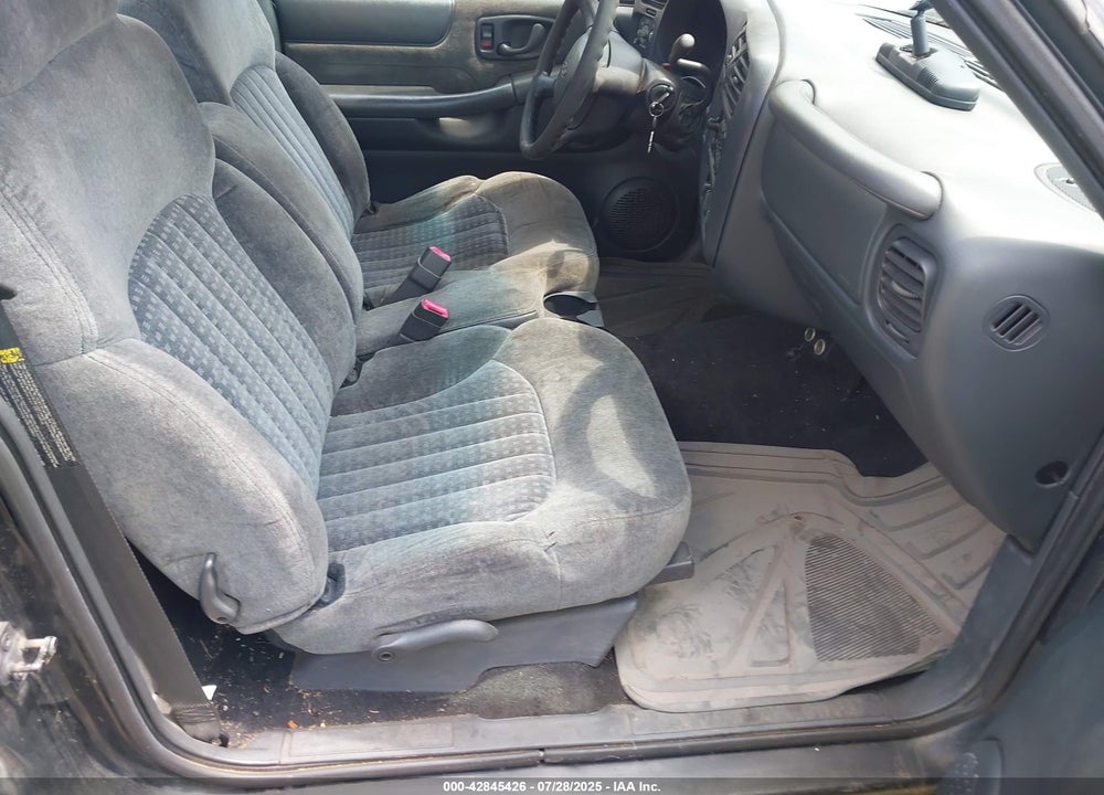 2001 CHEVROLET S-10 VIN: 1GCCS14501K176684