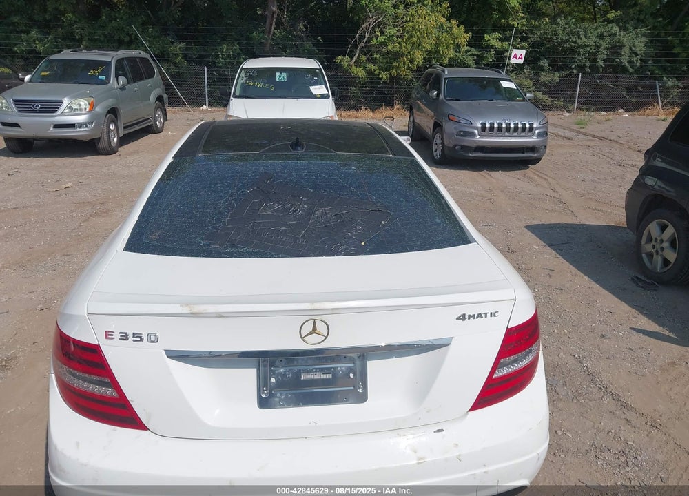 2013 MERCEDES-BENZ C CLASS VIN: WDDGJ4HBXDG151939