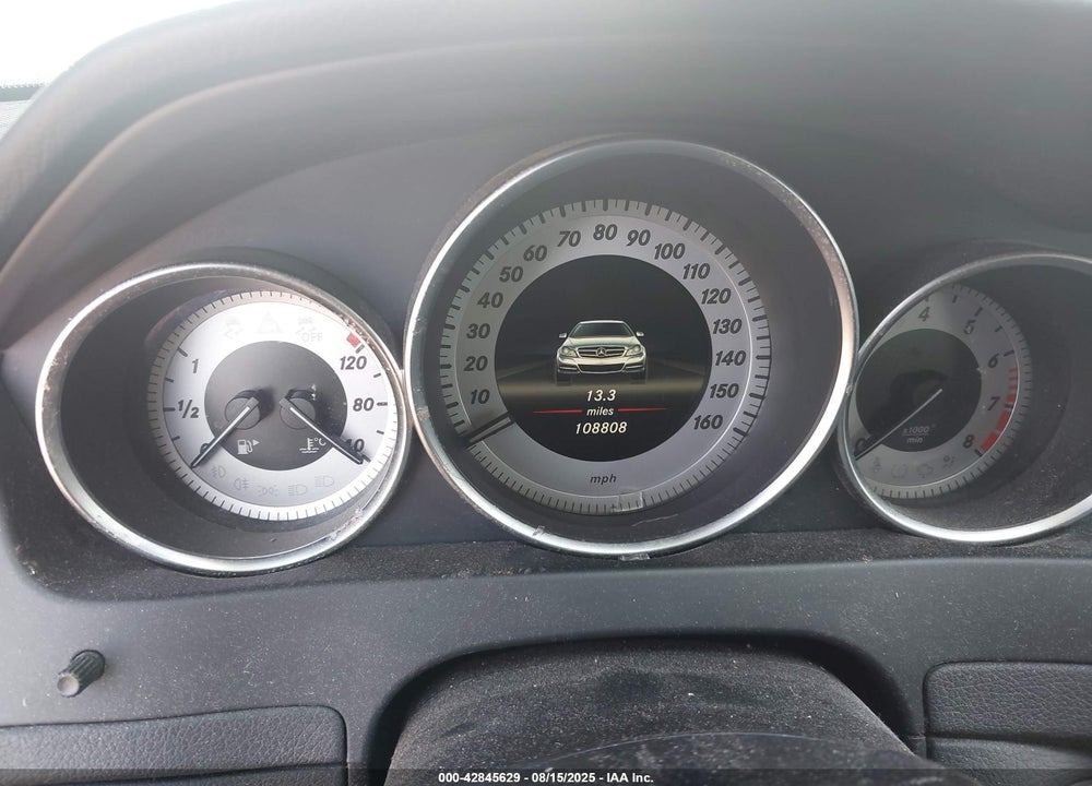 2013 MERCEDES-BENZ C CLASS VIN: WDDGJ4HBXDG151939