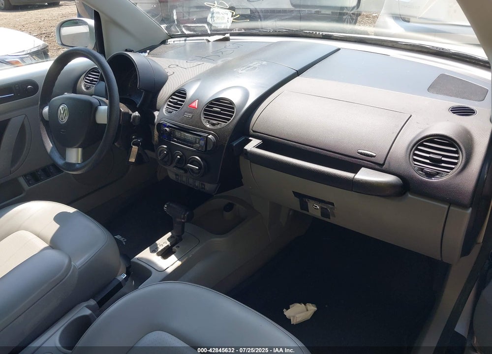 2006 VOLKSWAGEN BEETLE VIN: 3VWRG31Y36M319727