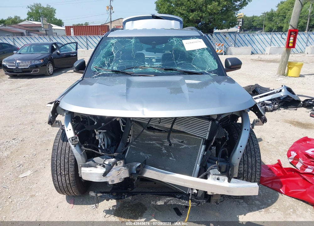 2023 FORD EXPLORER VIN: 1FMSK8DH9PGC12653