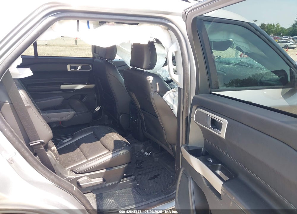 2023 FORD EXPLORER VIN: 1FMSK8DH9PGC12653