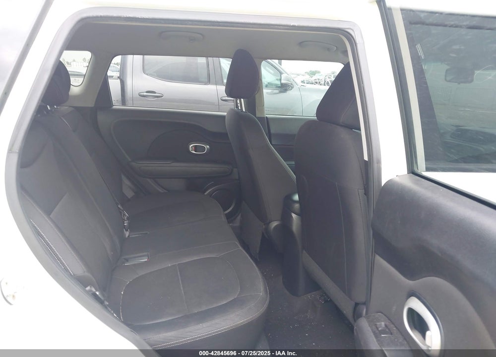 2016 KIA SOUL VIN: KNDJN2A25G7344507