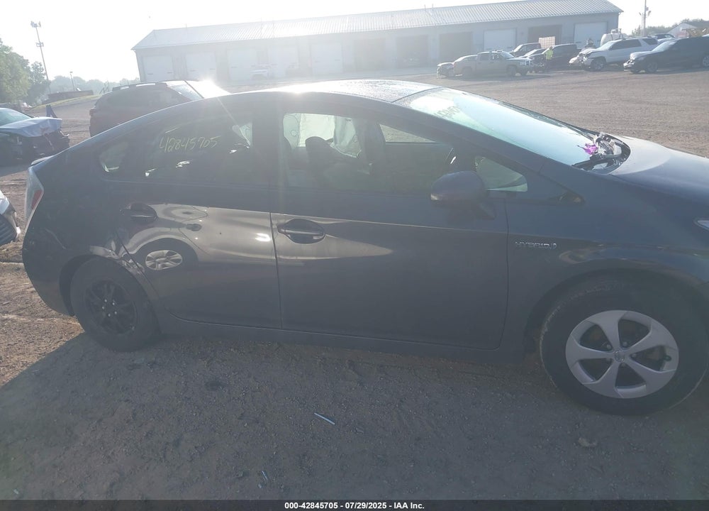 2013 TOYOTA PRIUS VIN: JTDKN3DU7D1656205