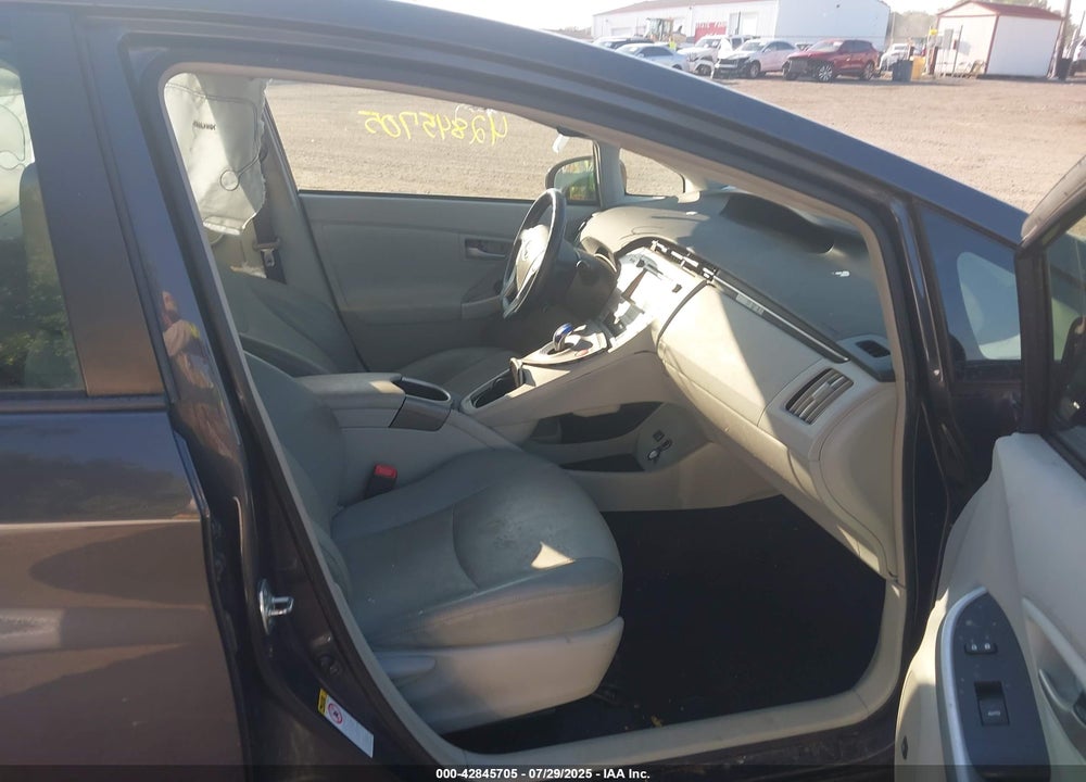 2013 TOYOTA PRIUS VIN: JTDKN3DU7D1656205