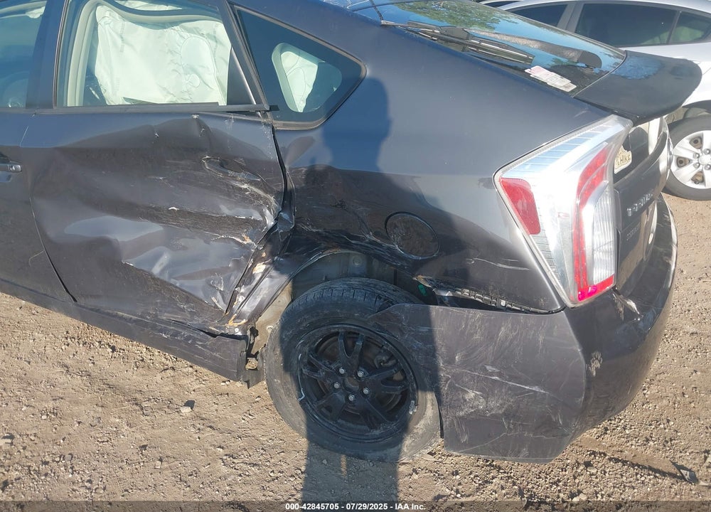 2013 TOYOTA PRIUS VIN: JTDKN3DU7D1656205