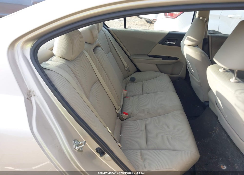 2016 HONDA ACCORD VIN: 1HGCR2F38GA147219