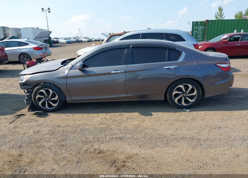 2017 HONDA ACCORD EX VIN: 1HGCR2F78HA291910