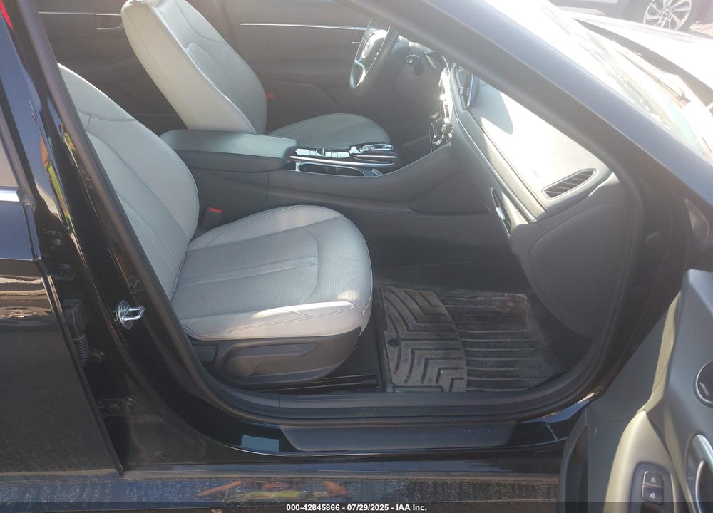 2020 HYUNDAI SONATA VIN: 5NPEF4JA3LH034377