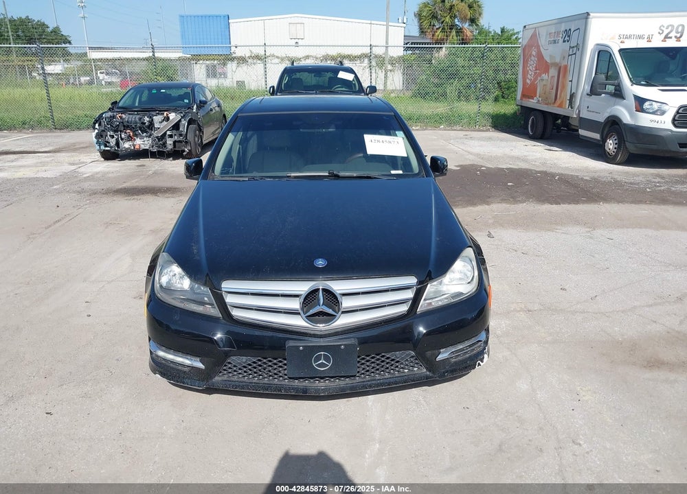 2013 MERCEDES-BENZ C CLASS VIN: WDDGF8AB6DR250572