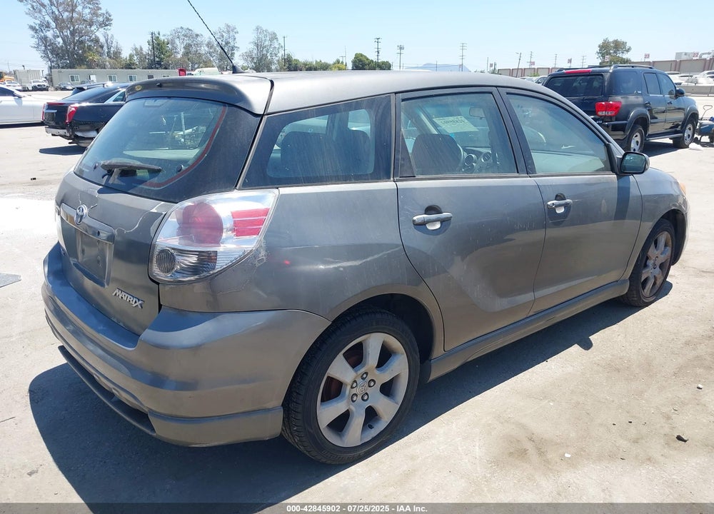 2006 TOYOTA MATRIX VIN: 2T1KR32E26C567995