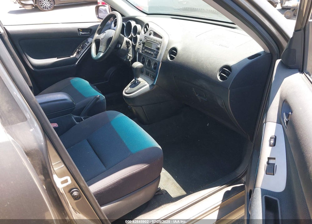 2006 TOYOTA MATRIX VIN: 2T1KR32E26C567995