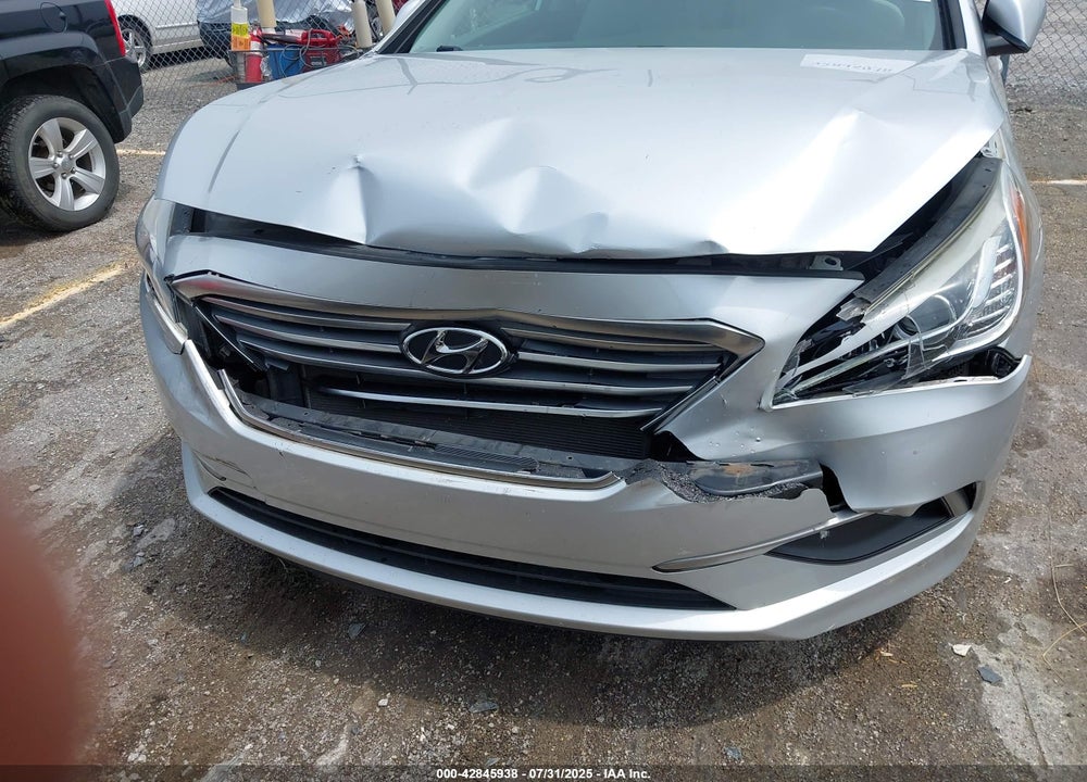 2016 HYUNDAI SONATA VIN: 5NPE24AF8GH351990