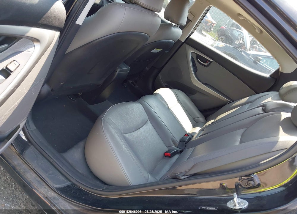 2013 HYUNDAI ELANTRA VIN: 5NPDH4AE7DH280598