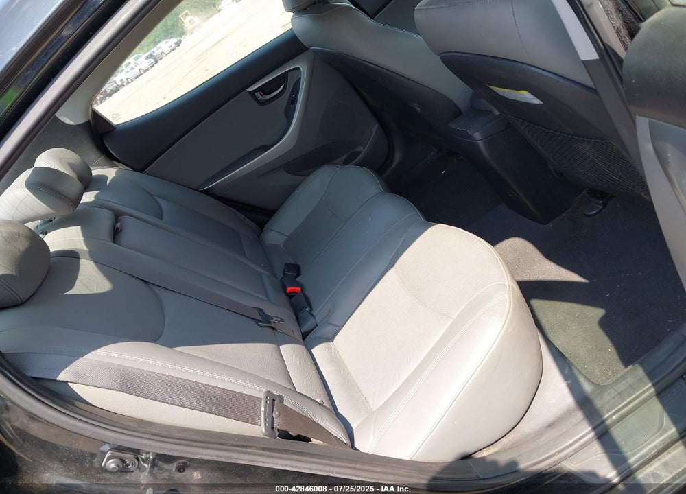 2013 HYUNDAI ELANTRA VIN: 5NPDH4AE7DH280598