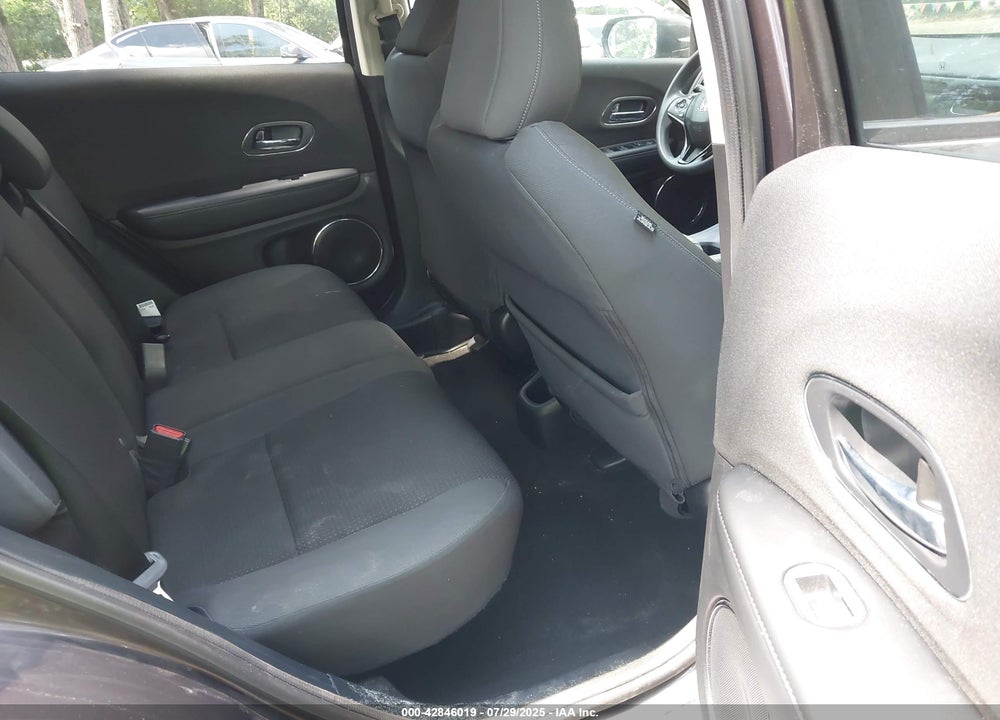 2019 HONDA HR-V VIN: 3CZRU5H59KM701946