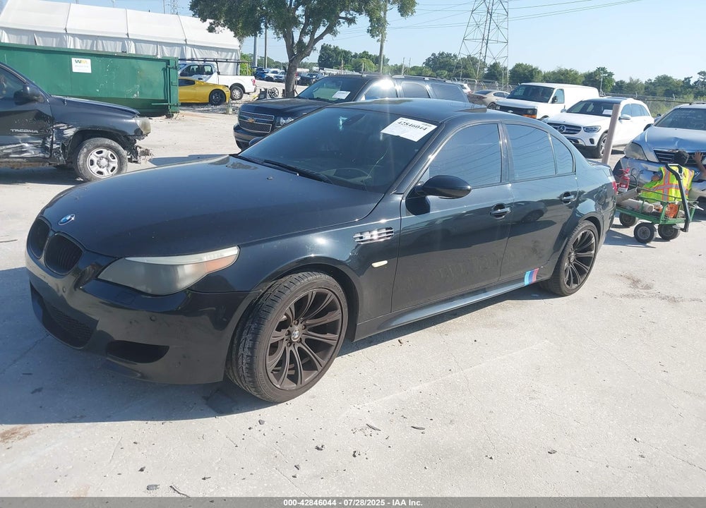 2006 BMW M5 VIN: WBSNB93506B583428