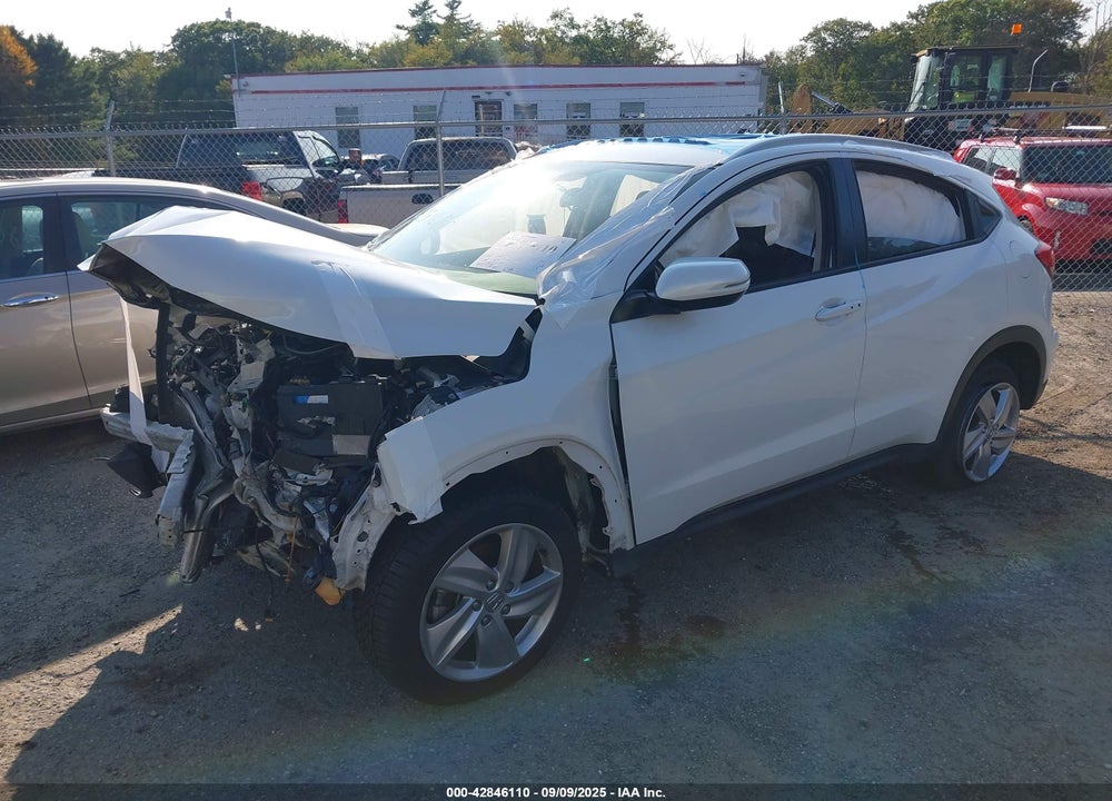 2019 HONDA HR-V VIN: 3CZRU6H54KM732415