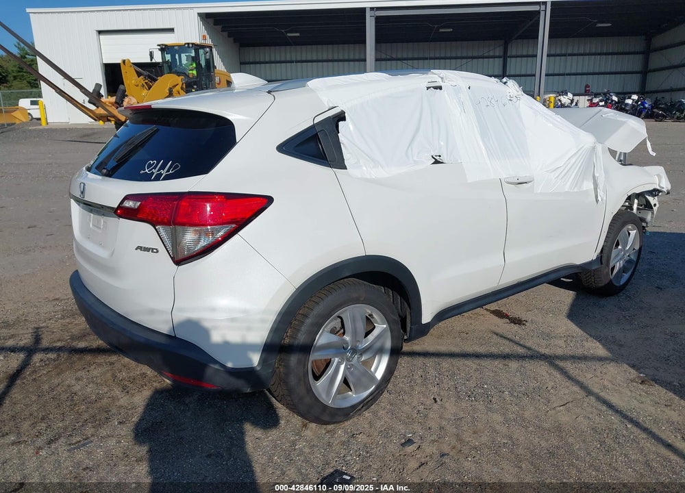2019 HONDA HR-V VIN: 3CZRU6H54KM732415