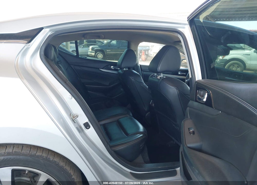2018 NISSAN MAXIMA VIN: 1N4AA6AP9JC378758