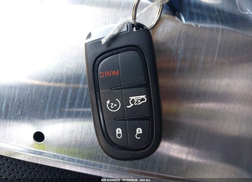 2019 JEEP CHEROKEE VIN: 1C4PJMDX1KD456644