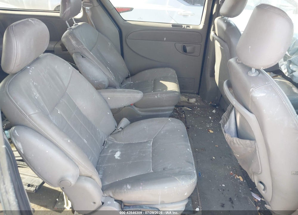 2002 CHRYSLER TOWN & COUNTRY EX VIN: 2C8GP74L72R761736