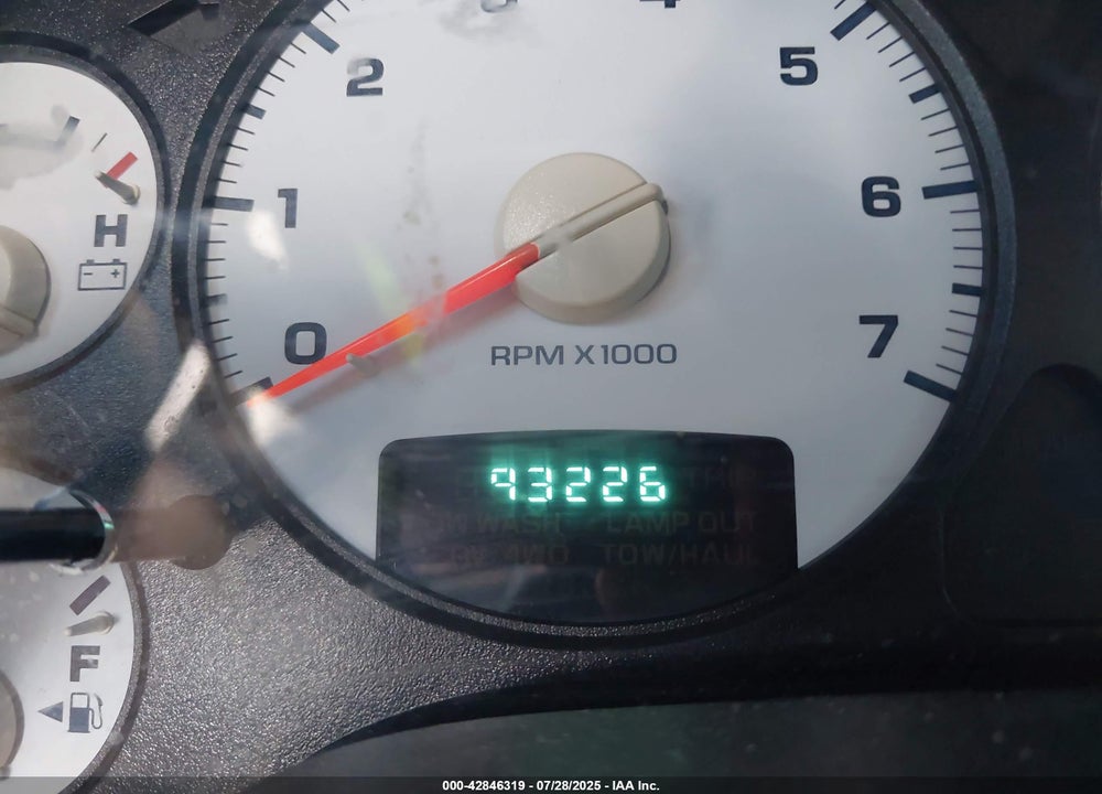 2004 DODGE RAM 1500 ST VIN: 1D7HA16K04J284377