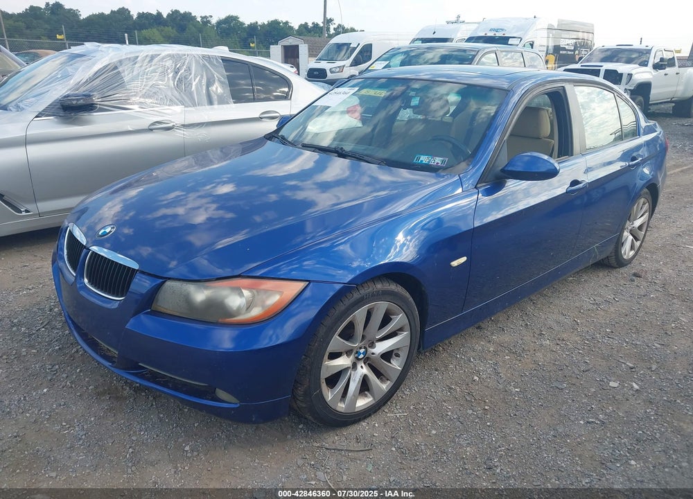 2008 BMW 328XI VIN: WBAVC93558K039897