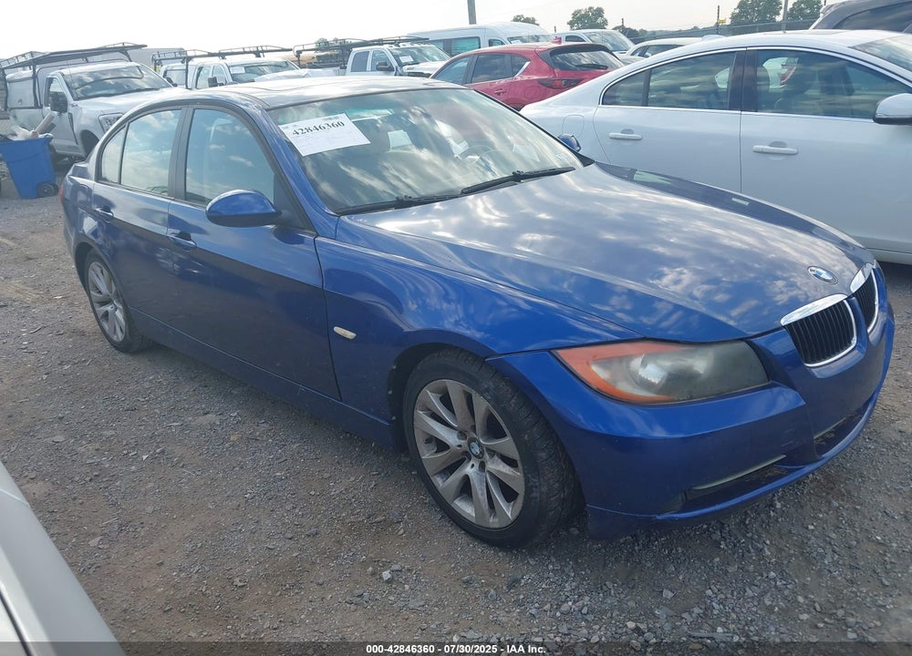 2008 BMW 328XI VIN: WBAVC93558K039897