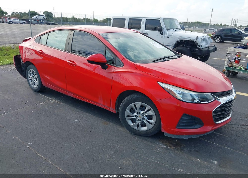 2019 CHEVROLET CRUZE LS VIN: 1G1BC5SM8K7130656